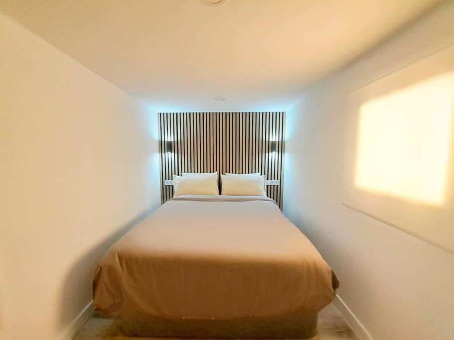 Modern Apartment In Madrid, Madrid